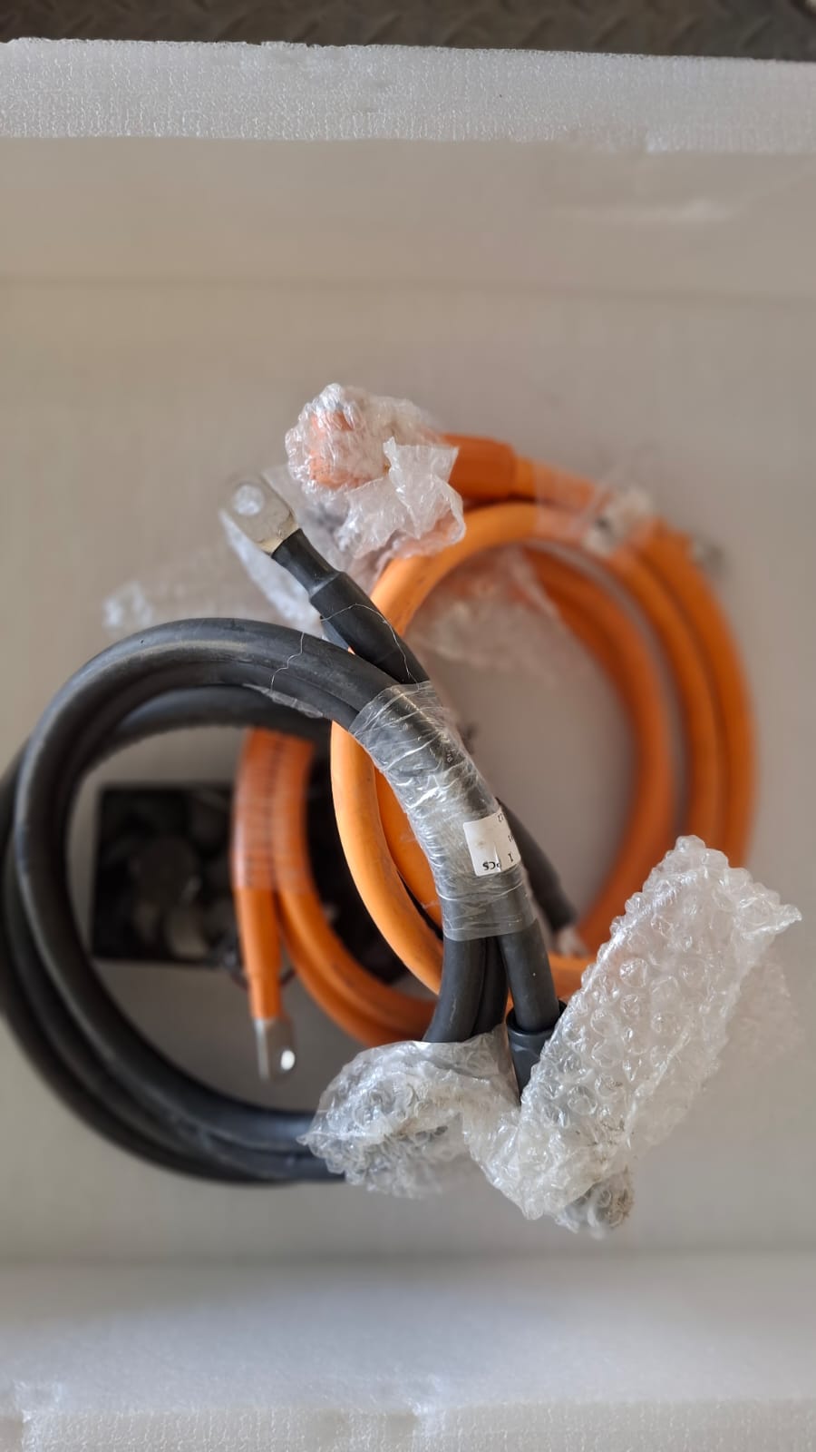 Cables1