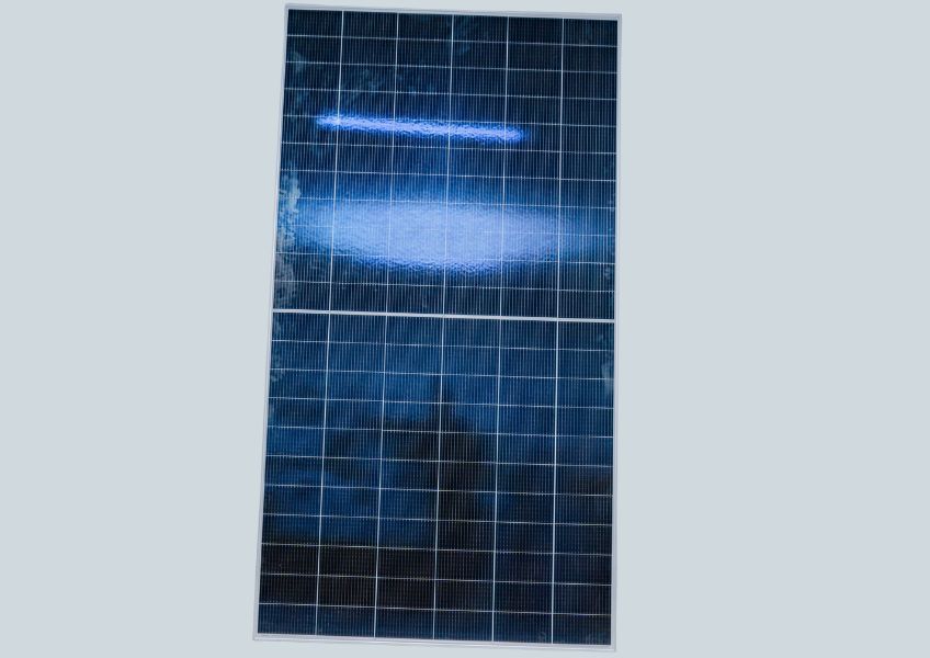 JA-BIFACIAL-SOLAR-PANELS-2